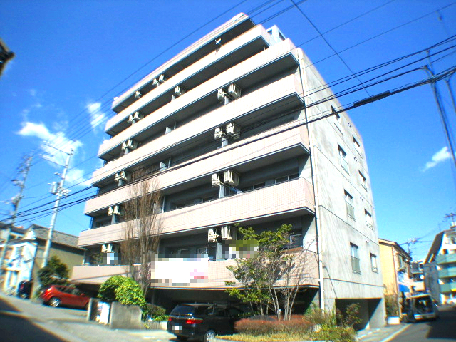 建物外観　2008年2月撮影