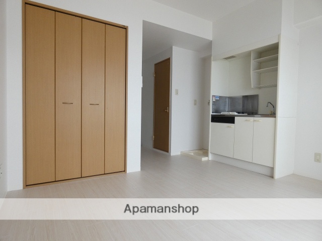 銀行　（株）りそな銀行／浜松支店（銀行）まで457m