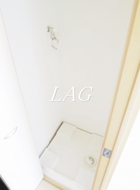 その他設備　室内洗濯機置き場です。