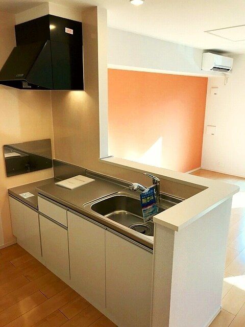 ソレイユV_内装_1