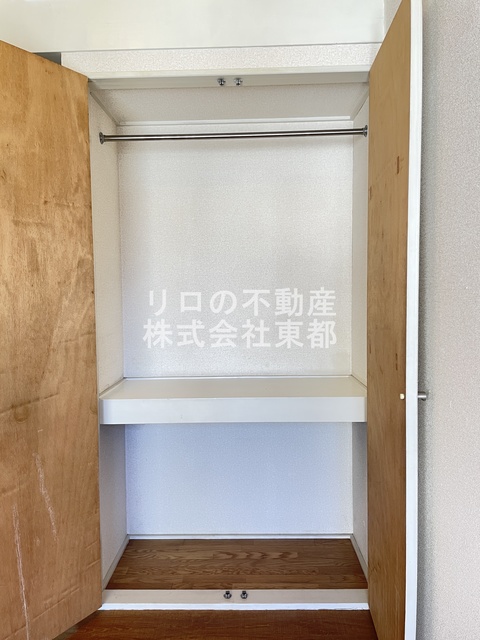 収納　パイプハンガー付き☆畳まず衣類を掛けることができます♪