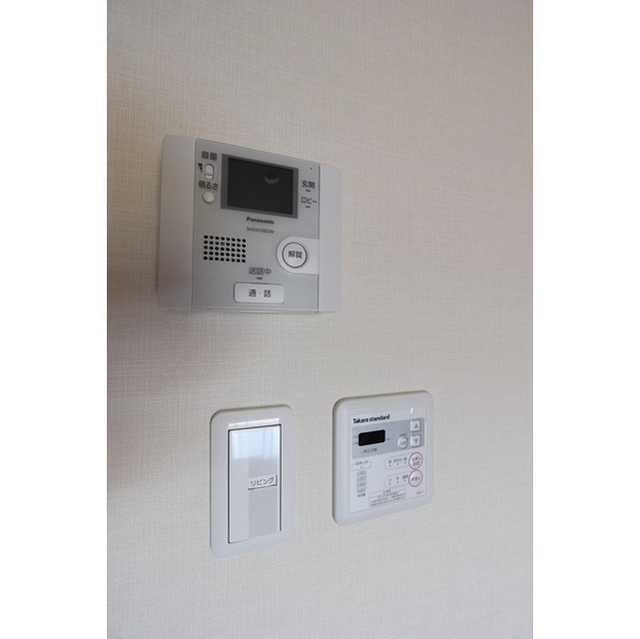 セキュリティ　モニターホン・給湯器リモコン