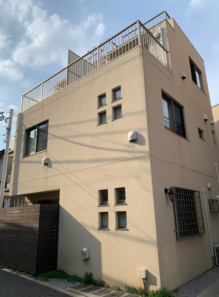 建物外観　ハーブ小日向茗蹊館