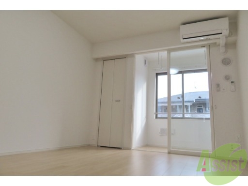 居室・リビング　８．５帖のリビングです。広々としていますね。