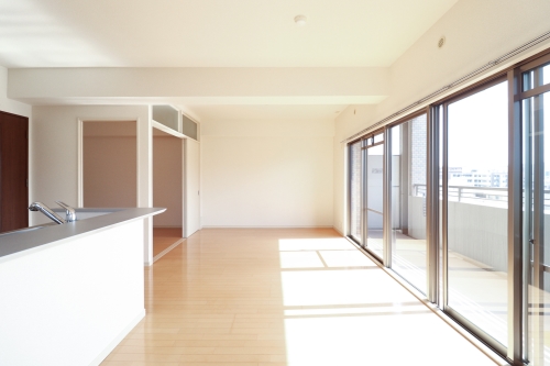 居室・リビング　※同物件反転タイプの写真です。現状優先になります。