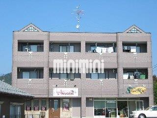 建物外観　落ち着いた色合いの外観