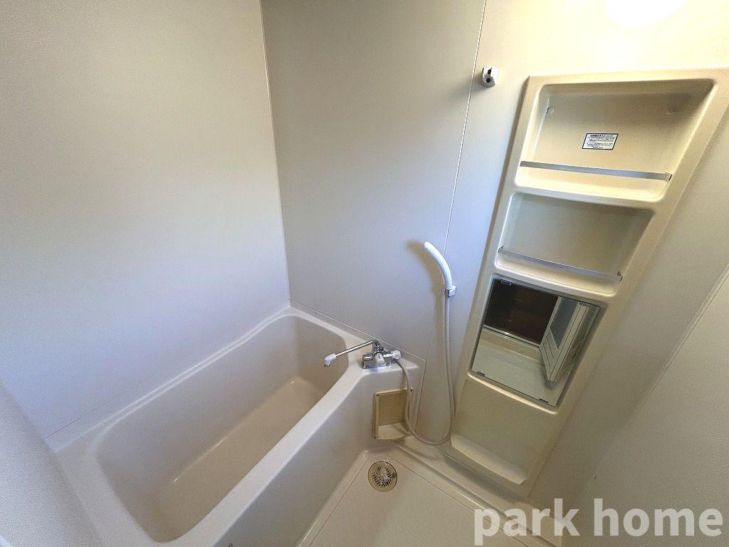 バス・シャワールーム　お風呂です