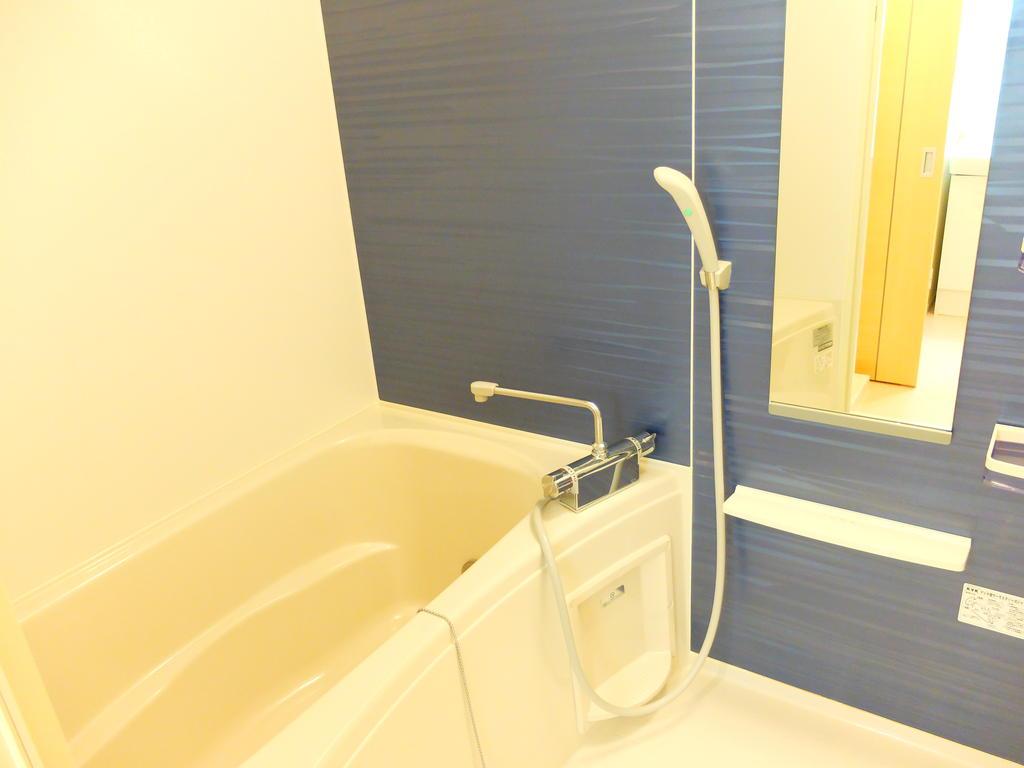 バス・シャワールーム　浴室乾燥機・追炊き機能完備★