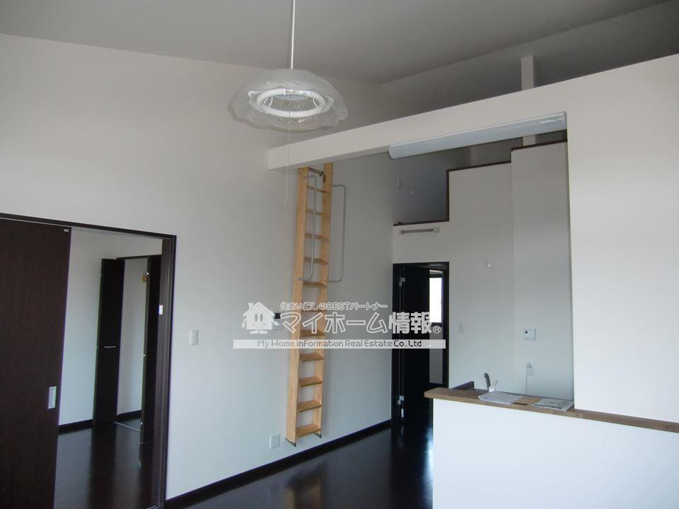 居室・リビング　リビング