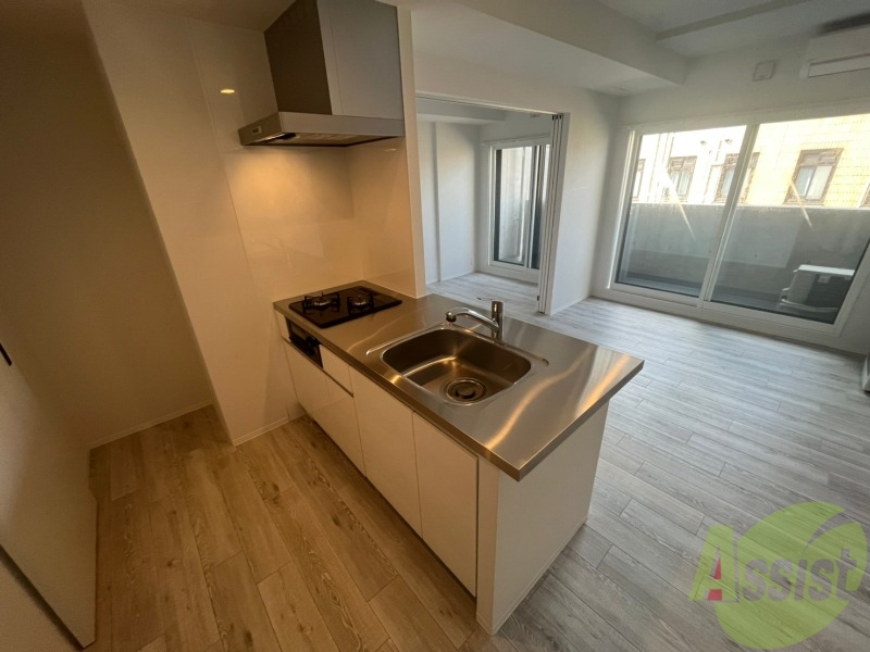 キッチン　２口システムキッチンですのですぐにお料理に使えます！