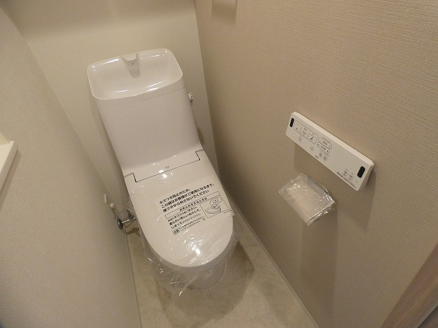 トイレ　トイレ