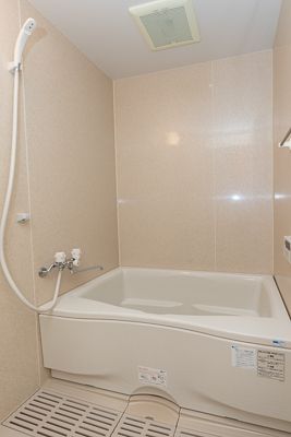 バス・シャワールーム　日々の疲れを癒すお風呂付です