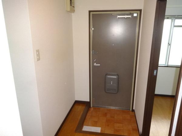 コンフォート津々山の玄関写真