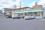 コンビニ　ファミリーマート南観音一丁目店（コンビニ）まで305m