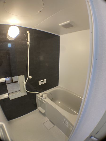バス・シャワールーム　BATH　交換、追い焚き機能、都市ガス