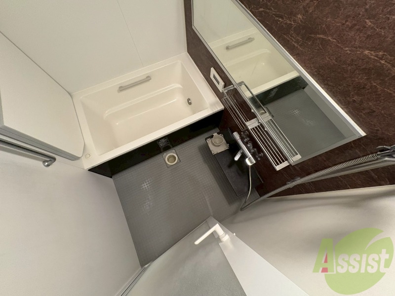 バス・シャワールーム　お風呂です。ゆっくりお風呂につかるのも体に良いですね～