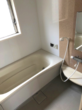 バス・シャワールーム　追い焚き機能　※左右反転・イメージ