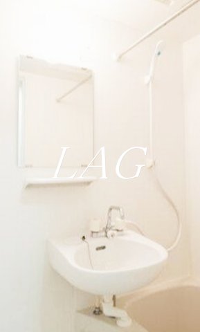 洗面設備　洗面台です。