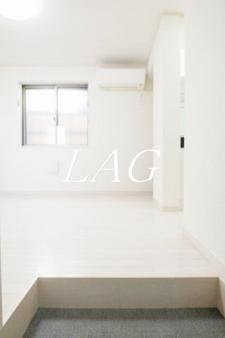 玄関　玄関です。