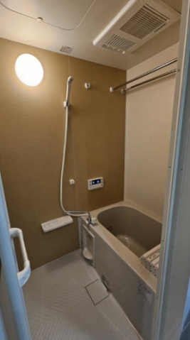 バス・シャワールーム　バス
