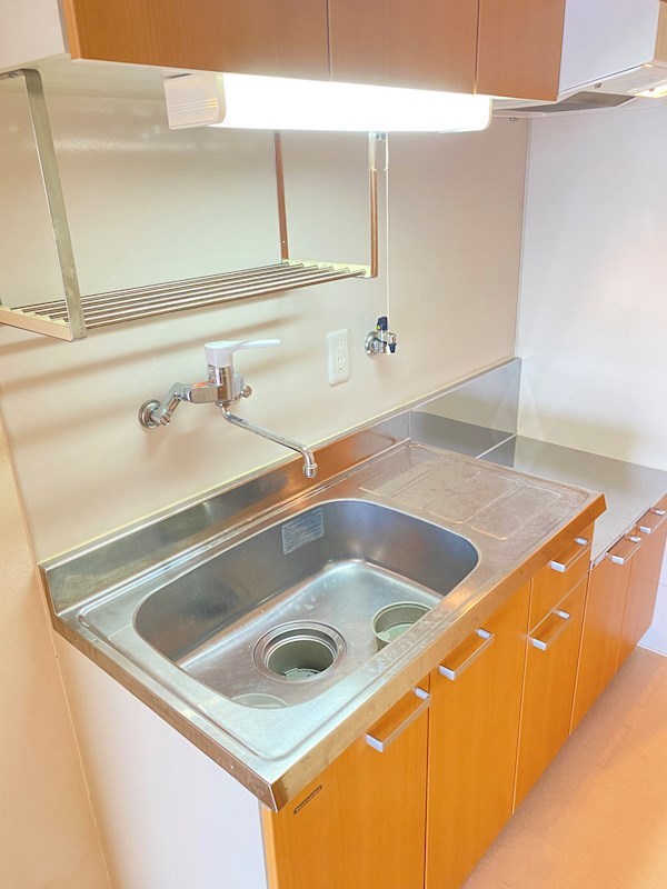 キッチン　違うお部屋の写真です。ご参考までに