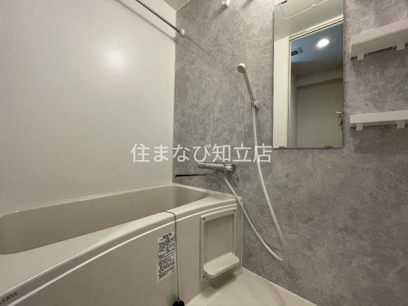 バス・シャワールーム　同型別部屋写真