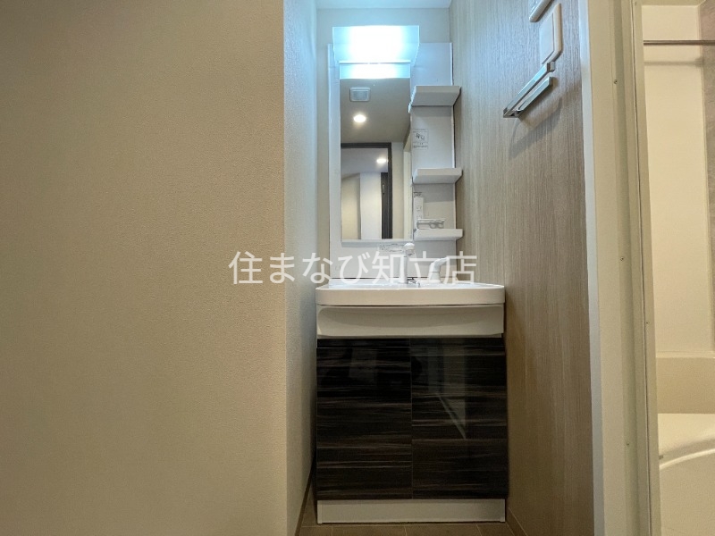 洗面設備　同型別部屋写真