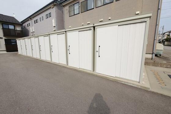 建物外観　トランクルーム