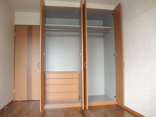 収納　クローゼット