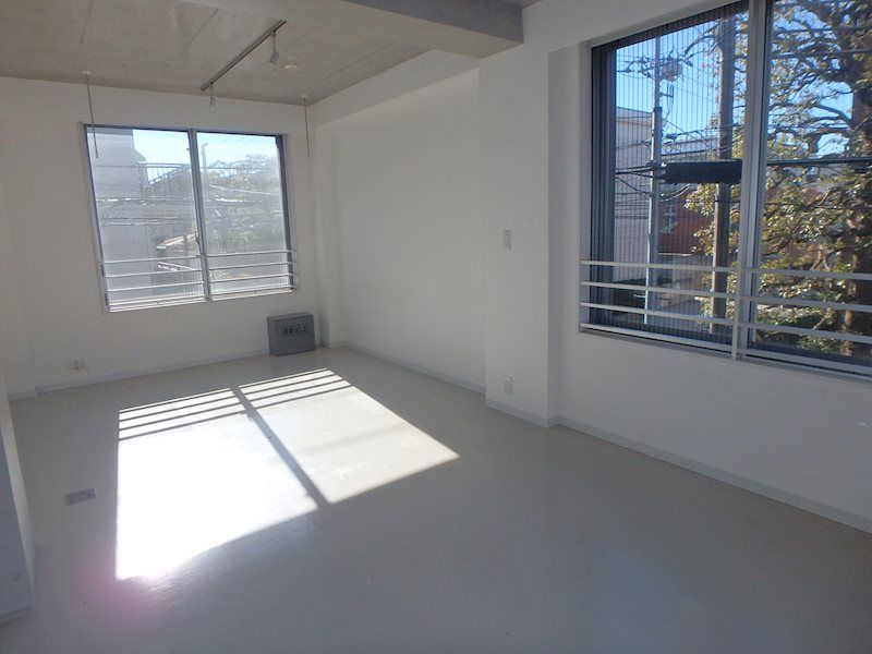 居室・リビング　ゆったり過ごせる居間です