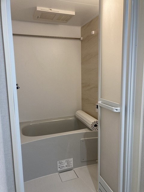 バス・シャワールーム　浴室暖房乾燥機付き※前回募集時の写真です