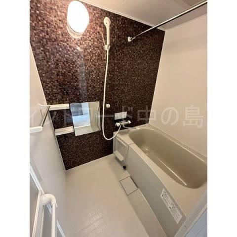 バス・シャワールーム　詳細は、ウィンドワード中の島店までご相談下さい。