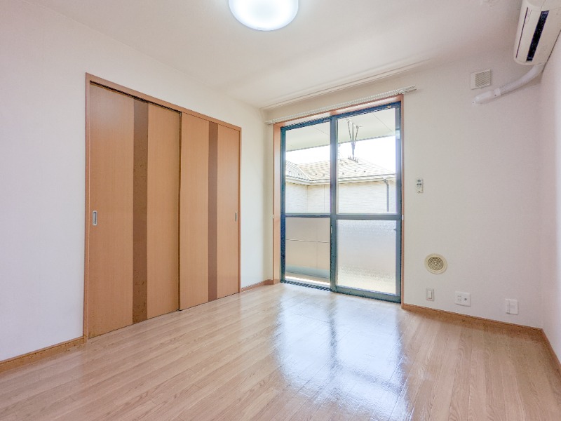 居室・リビング　図面と現状に相違がある場合には現状を優先