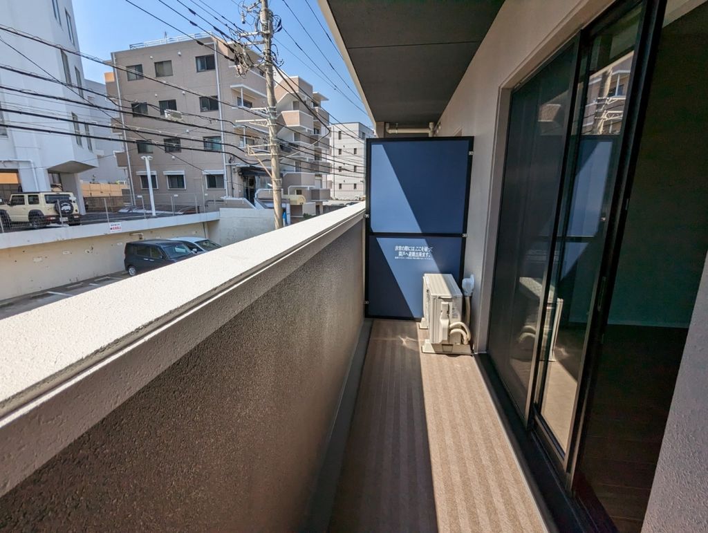 バルコニー　バルコニー