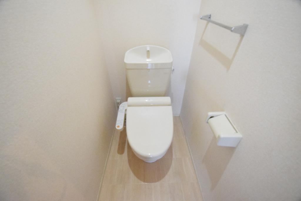トイレ　シャワー付トイレ