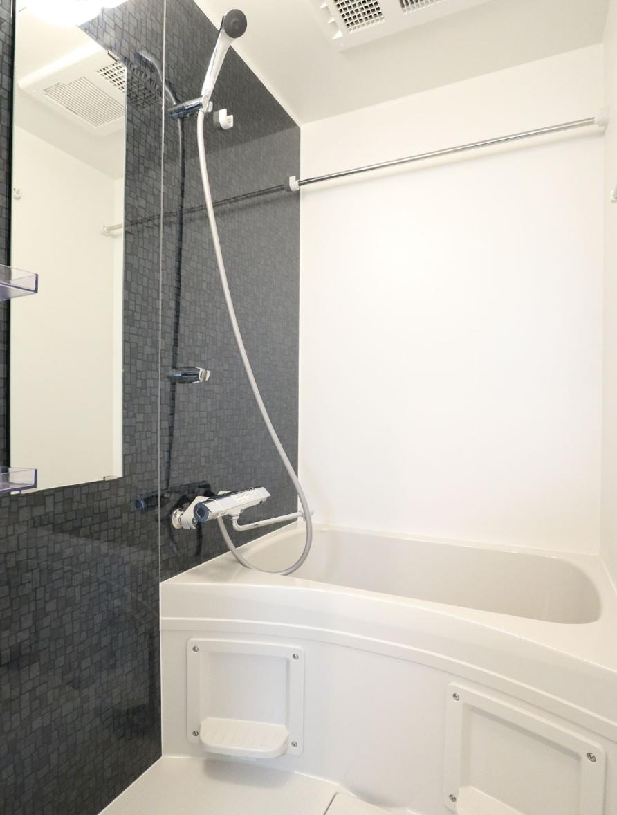 バス・シャワールーム　浴室