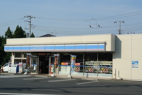 コンビニ　ローソン四街道吉岡店（コンビニ）まで416m