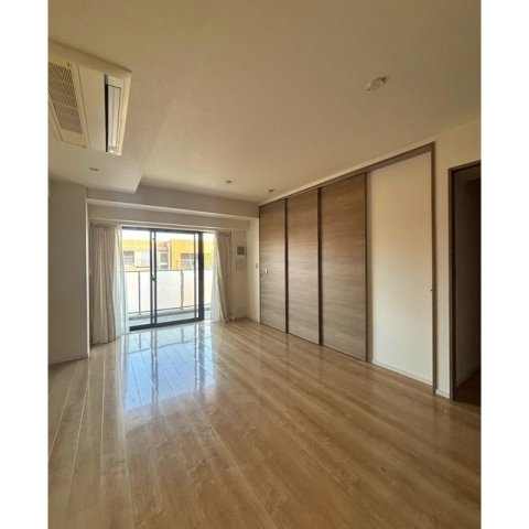 居室・リビング　居室