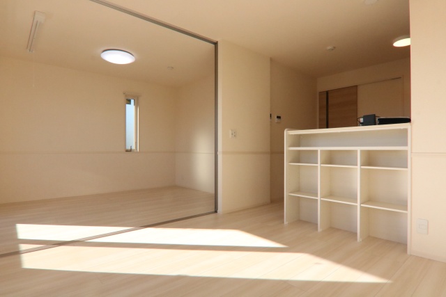 居室・リビング　※別室の参考写真の為、現況優先です。