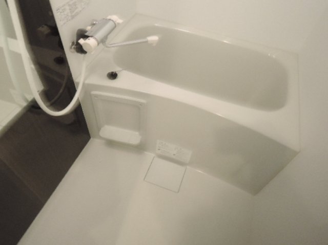 バス・シャワールーム　清潔な浴室！
