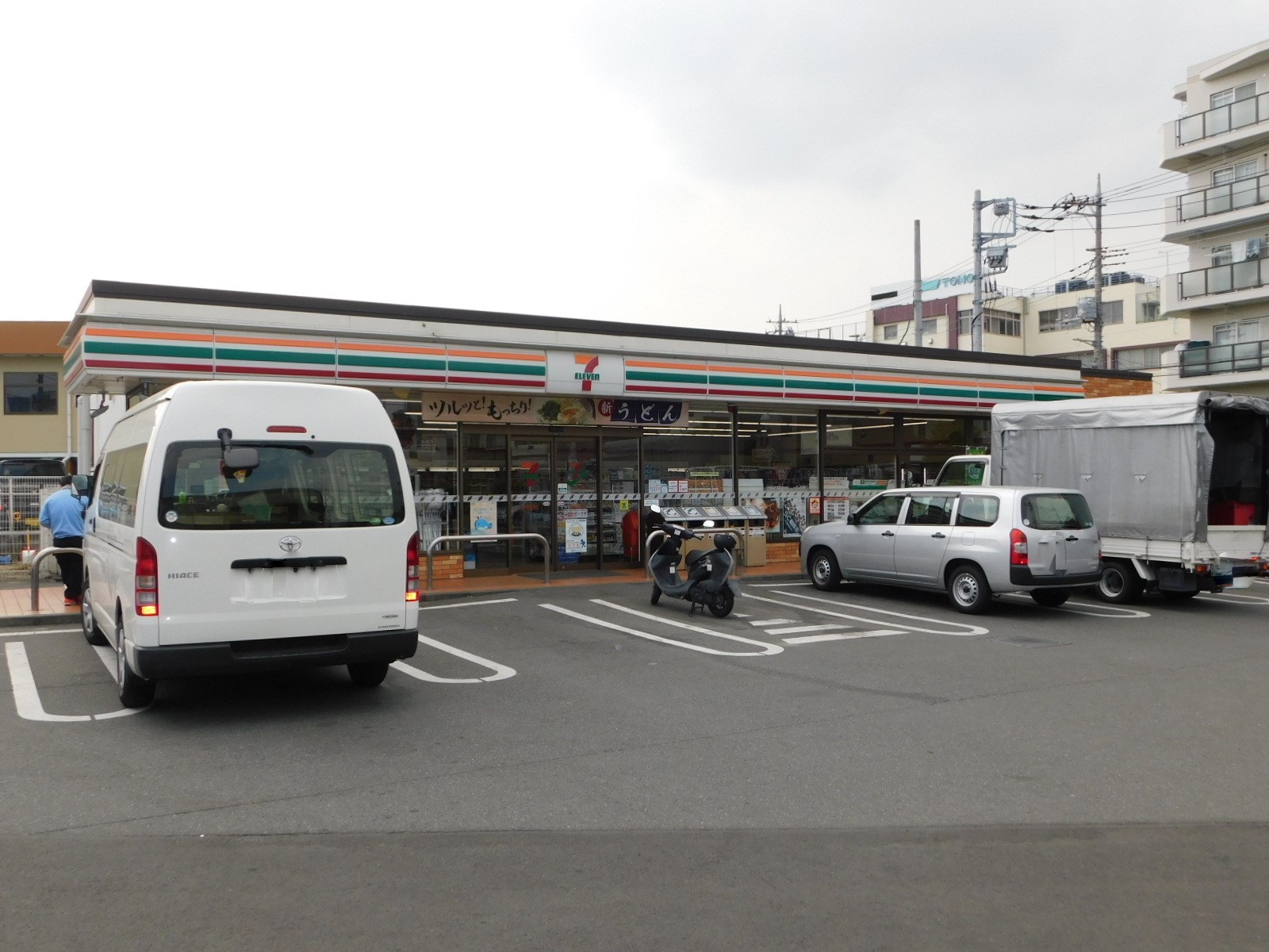 コンビニ　セブンイレブン座間相模が丘南店（コンビニ）まで600m