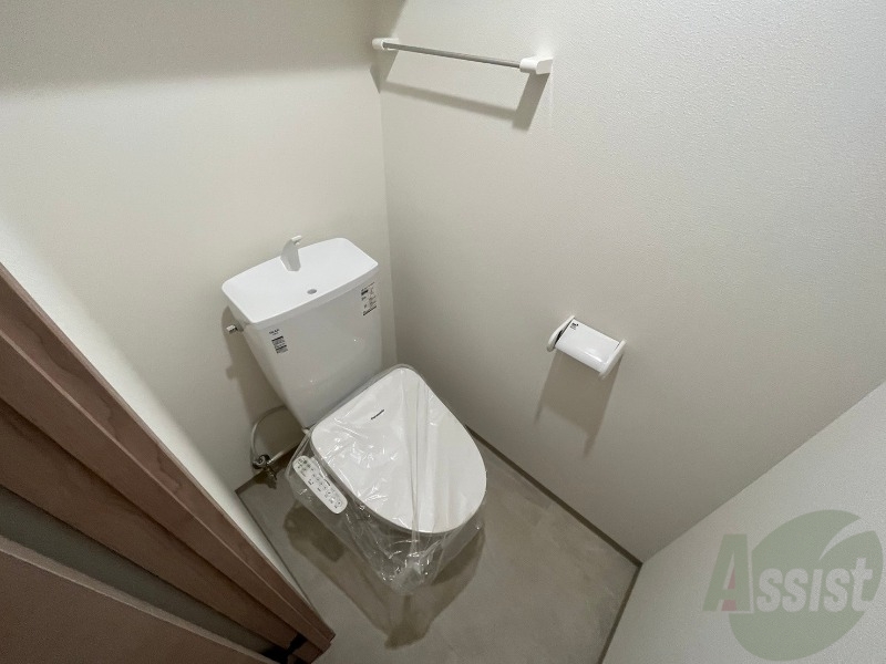 トイレ　シャワートイレになっているので快適です！