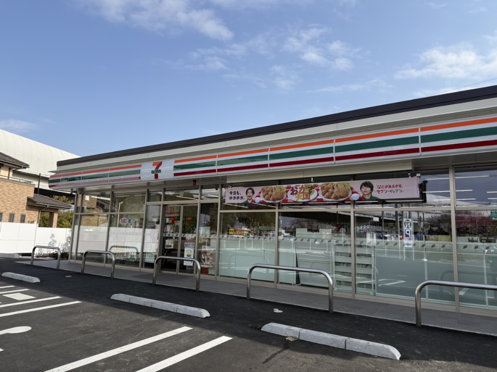 コンビニ　セブンイレブン 草加新善町店（コンビニ）まで442m