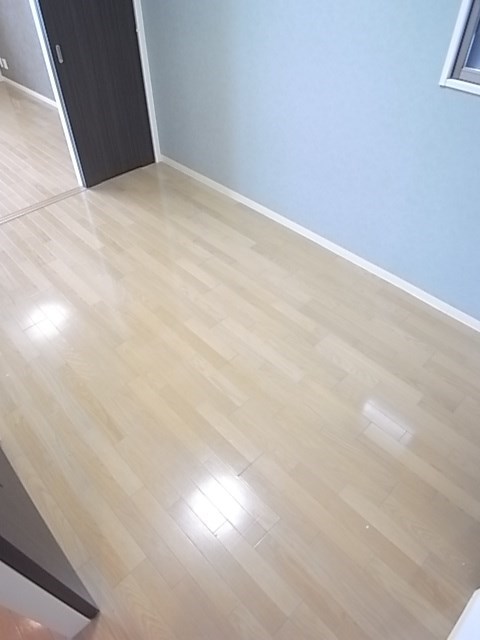 その他部屋・スペース　広くて明るい寝室