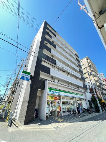 建物外観　外はこのようになっています