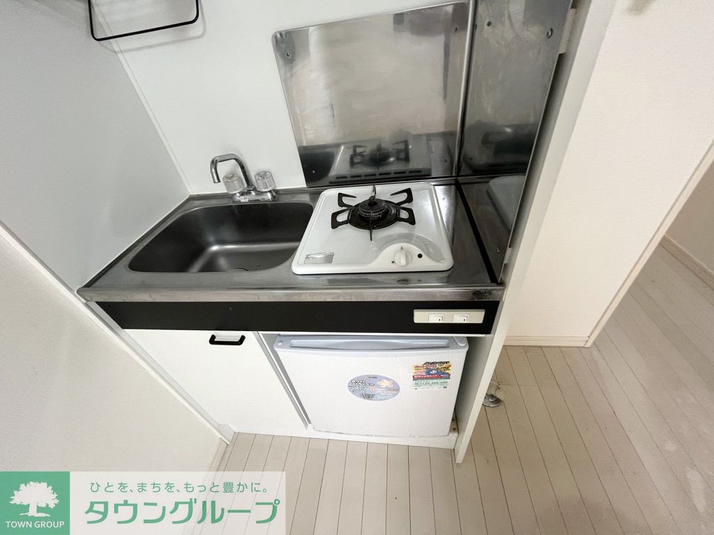 キッチン　※クリーニング前の写真です