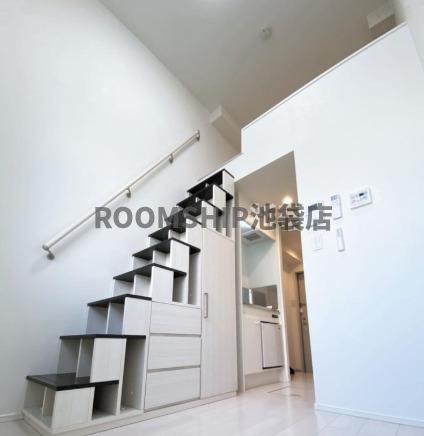 居室・リビング　同仕様写真