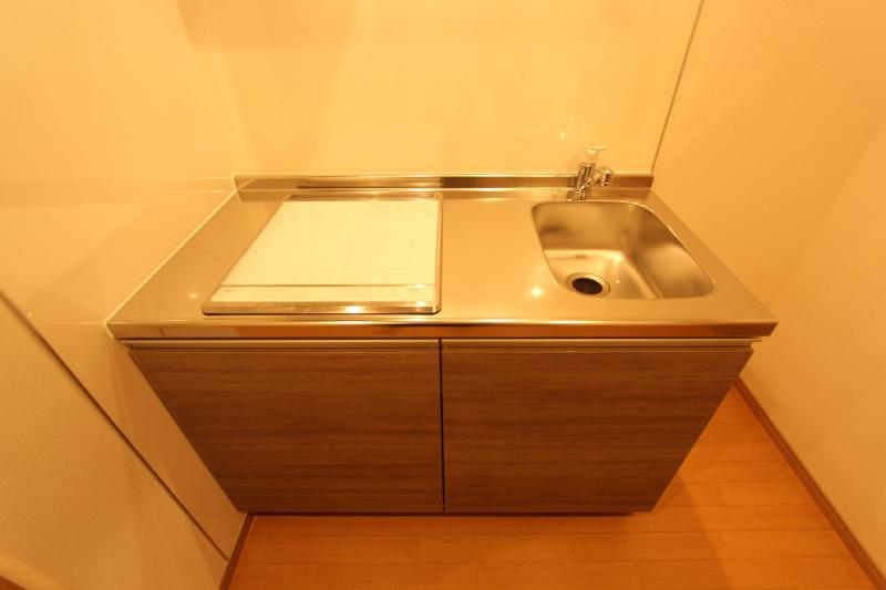 キッチン　同タイプ別部屋写真です。現況優先となります。