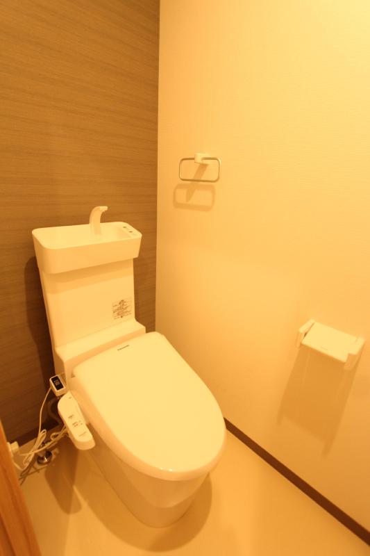 トイレ　同タイプ別部屋写真です。現況優先となります。