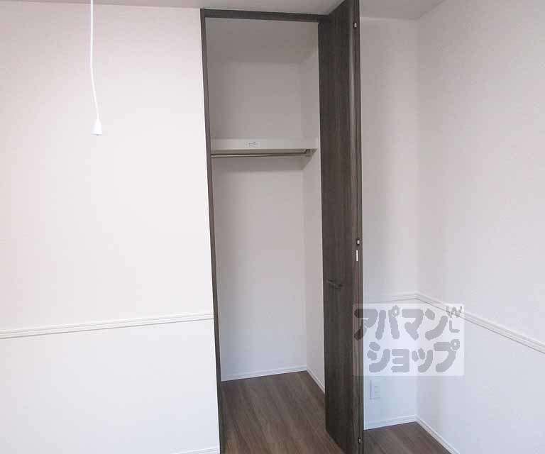 収納　３０２号室の写真です。